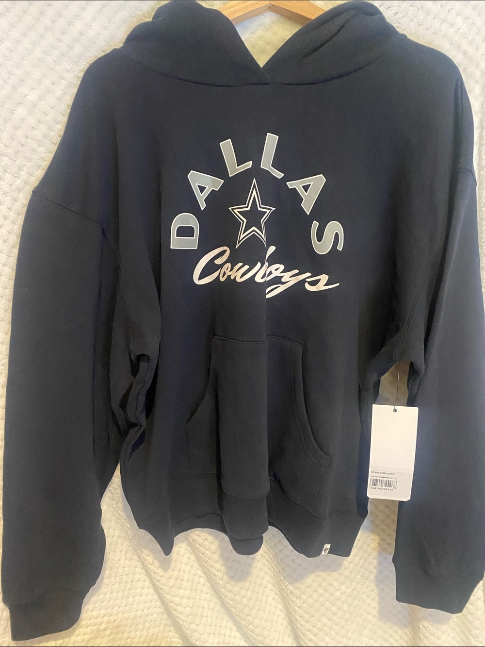 Dallas Cowboys Navy Graphic Pullover Hoodie